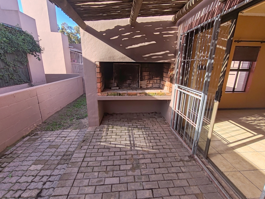 3 Bedroom Property for Sale in Bluewater Bay Western Cape